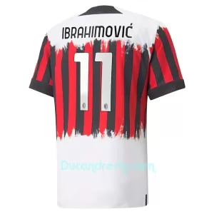 Dres AC Milan Zlatan Ibrahimović 11 Četvrta 2022/23 Dres AC Milan Zlatan Ibrahimović 11 Četvrta 2022/23