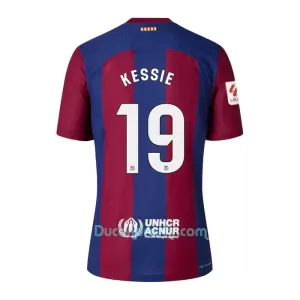 Dres FC Barcelona Kessie 19 Domaći 2023/24 Dres FC Barcelona Kessie 19 Domaći 2023/24