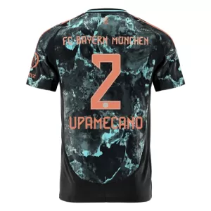 Dres FC Bayern Munich Dayot Upamecano 2 Gostujući 2024/25 Dres FC Bayern Munich Dayot Upamecano 2 Gostujući 2024/25