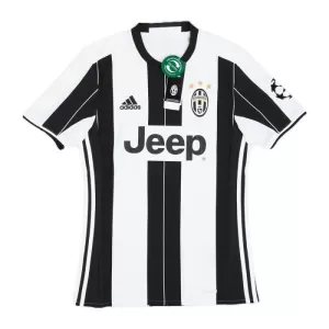 Dres Juventus 2016-17 Domaći Retro Dres Juventus 2016-17 Domaći Retro