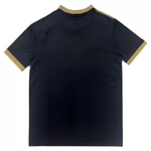 Dres SL Benfica 2025/26 Specifična