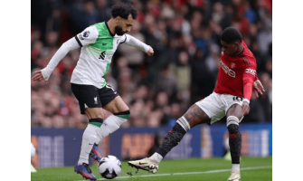 Potpuno izgubljeni Manchester United broj 10 Potpuno izgubljeni Manchester United broj 10