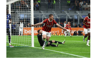 AC Milan je ponovno nakon 20 godina pobijedio svoje rivale tri puta u jednoj sezoni AC Milan je ponovno nakon 20 godina pobijedio svoje rivale tri puta u jednoj sezoni
