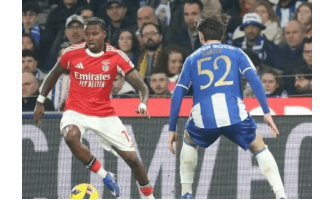 Porto pobjeđuje Benficu i plasira se u polufinale, Mourinhova taktika propada